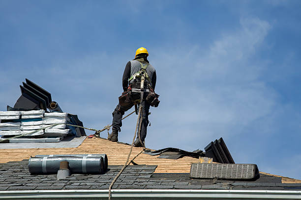 Professional Roofing technician working in Saunderstown, RI